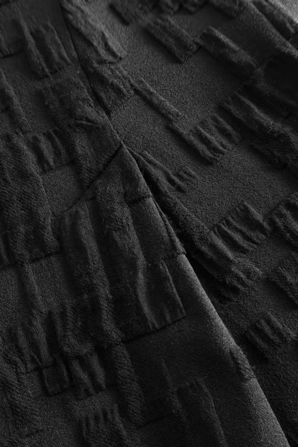 Missen Elsewhere Fashion Tops*Barra Top-Black